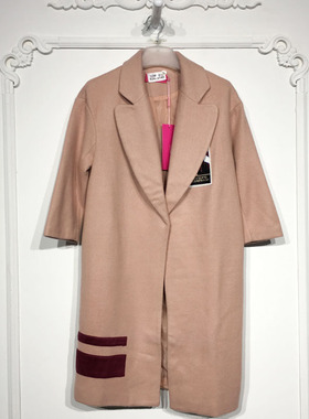 UGC系列 8247S140 时尚毛呢外套品牌女装折扣颦薪