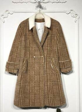 西树系列 8277S081 时尚羊毛黄金貂外套品牌女装折扣颦薪