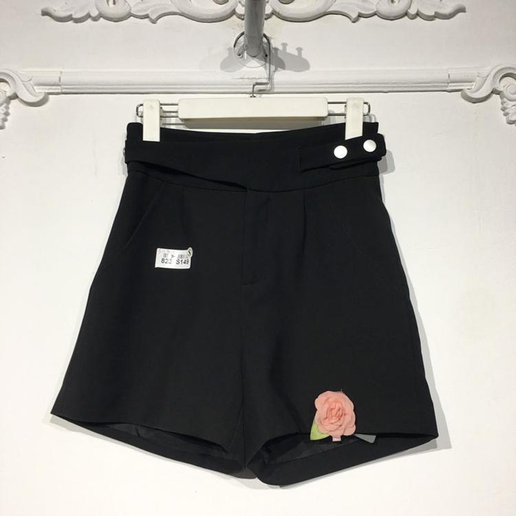 媞系列 8236S149 时尚短裤品牌女装折扣颦薪