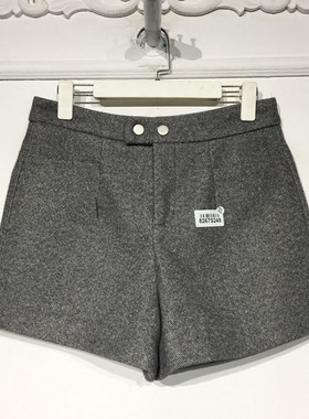 容系列 8267S248 时尚毛呢短裤品牌女装折扣颦薪