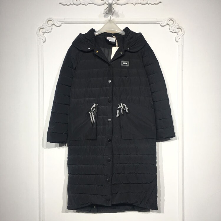 潮系列 8282S094 时尚羽绒服品牌女装折扣颦薪