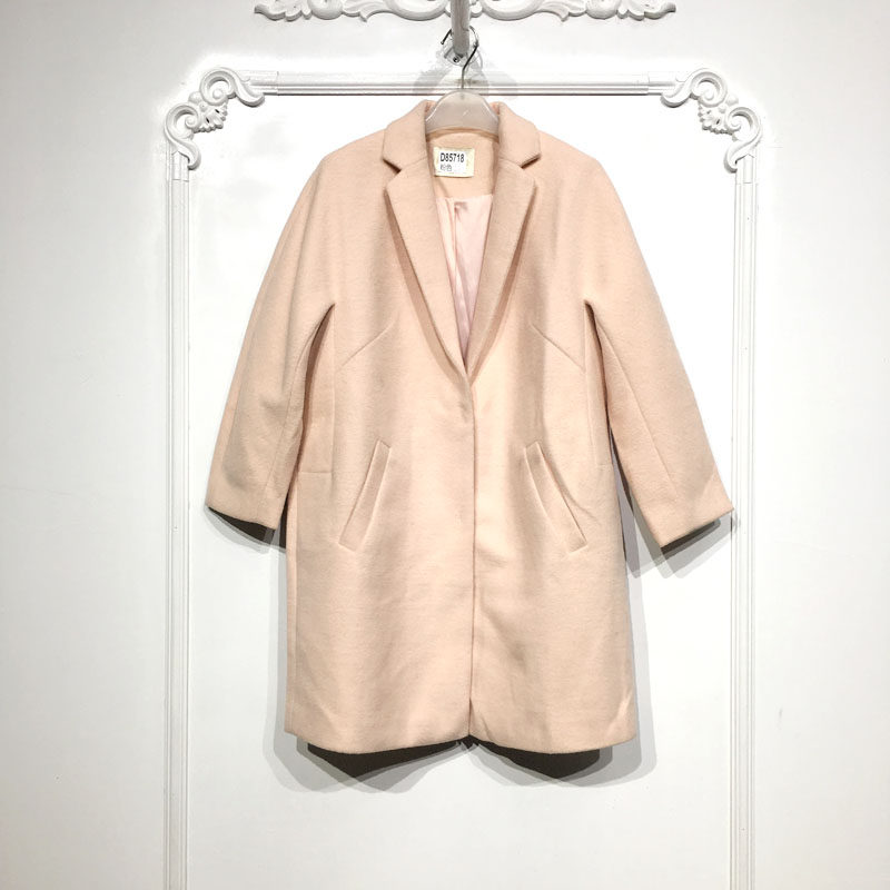 洛K系列 D85718 时尚长款毛呢外套品牌女装折扣颦薪