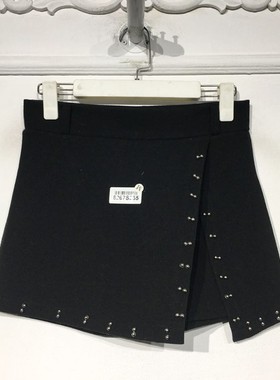 容系列 8267S255 时尚毛呢短裤品牌女装折扣颦薪