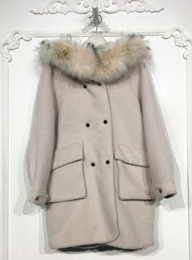 M系列 D90438 时尚真毛领羊毛毛呢外套品牌女装折扣颦薪