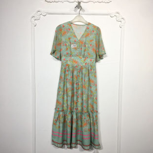 GC系列 8220S035 时尚连衣裙品牌女装折扣颦薪