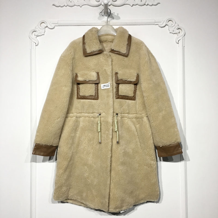 西树系列 8277S085 时尚颗粒绒毛呢外套品牌女装折扣颦薪