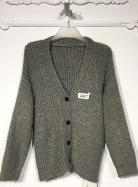 容系列 8324S144 时尚针织开衫品牌女装折扣颦薪