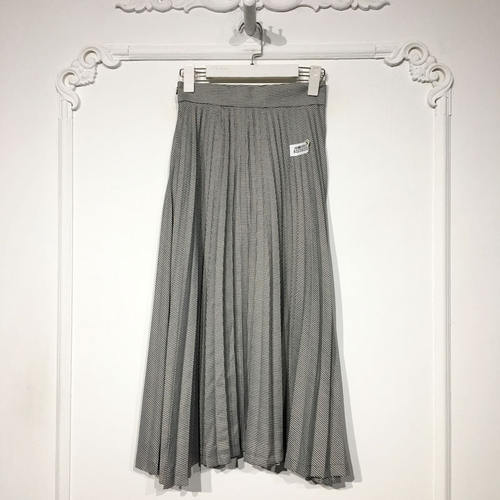 容悦 8323S222 时尚半身裙品牌女装折扣颦薪