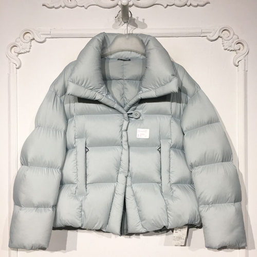 容系列 YB000567 时尚短款羽绒服品牌女装折扣颦薪