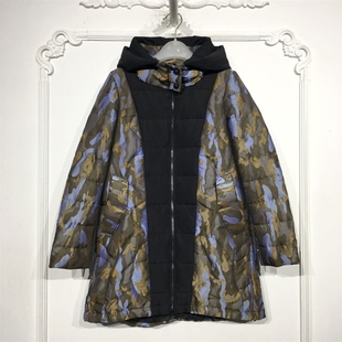 羽绒服品牌女装 莱系列 长款 时尚 折扣颦薪 8129S136
