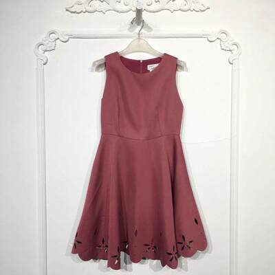 潮系列 8187S119 时尚连衣裙品牌女装折扣颦薪