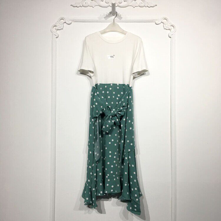 纷M系列 8189S202 时尚连衣裙品牌女装折扣颦薪