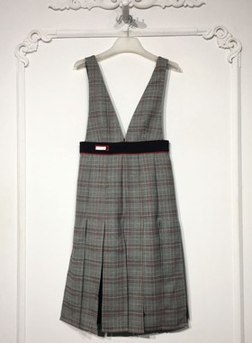 欧系列 D81004 时尚毛呢连衣裙品牌女装折扣颦薪