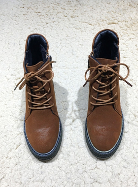 脚D系列 LM01355 时尚品牌女鞋折扣饕