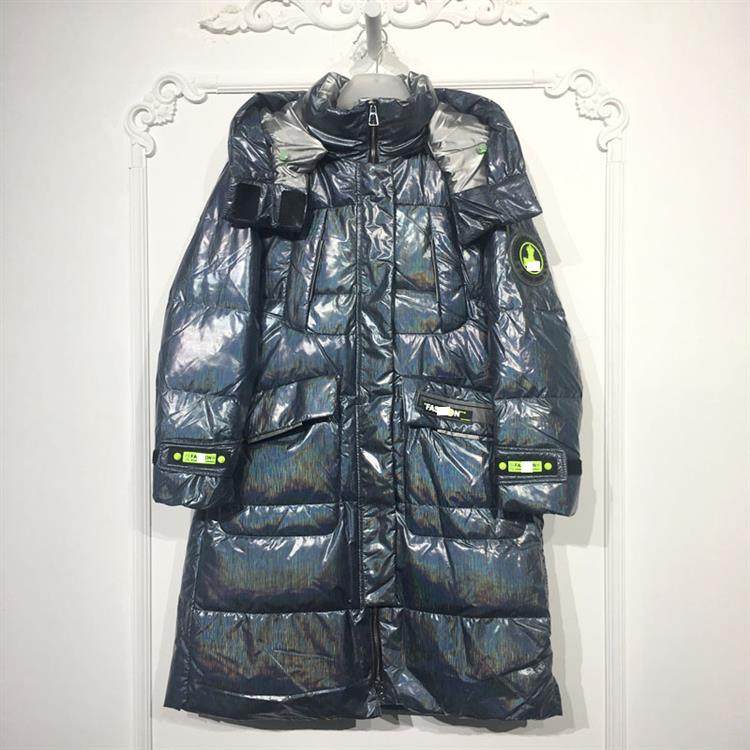 搭配系列 8029S079 时尚长款羽绒服品牌女装折扣颦薪,女装/女士精品,羽绒服,淘宝优惠券,粉丝福利购,淘宝优惠卷