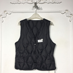 羽绒马夹品牌女装 时尚 折扣颦薪 YB000496 容系列