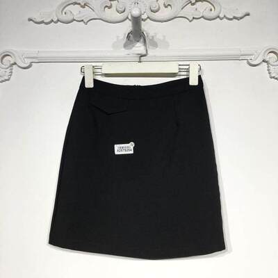 容悦 8257S254 时尚短裙品牌女装折扣颦薪