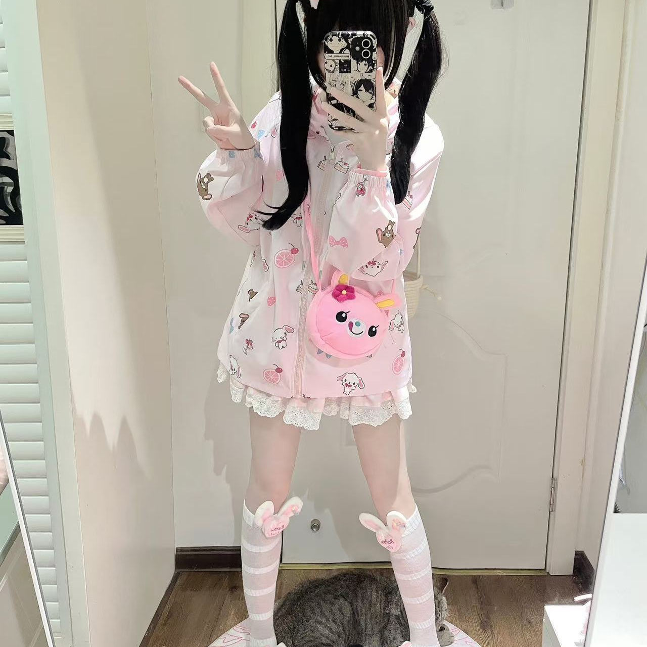 连帽薄款防晒外套小兔子满印