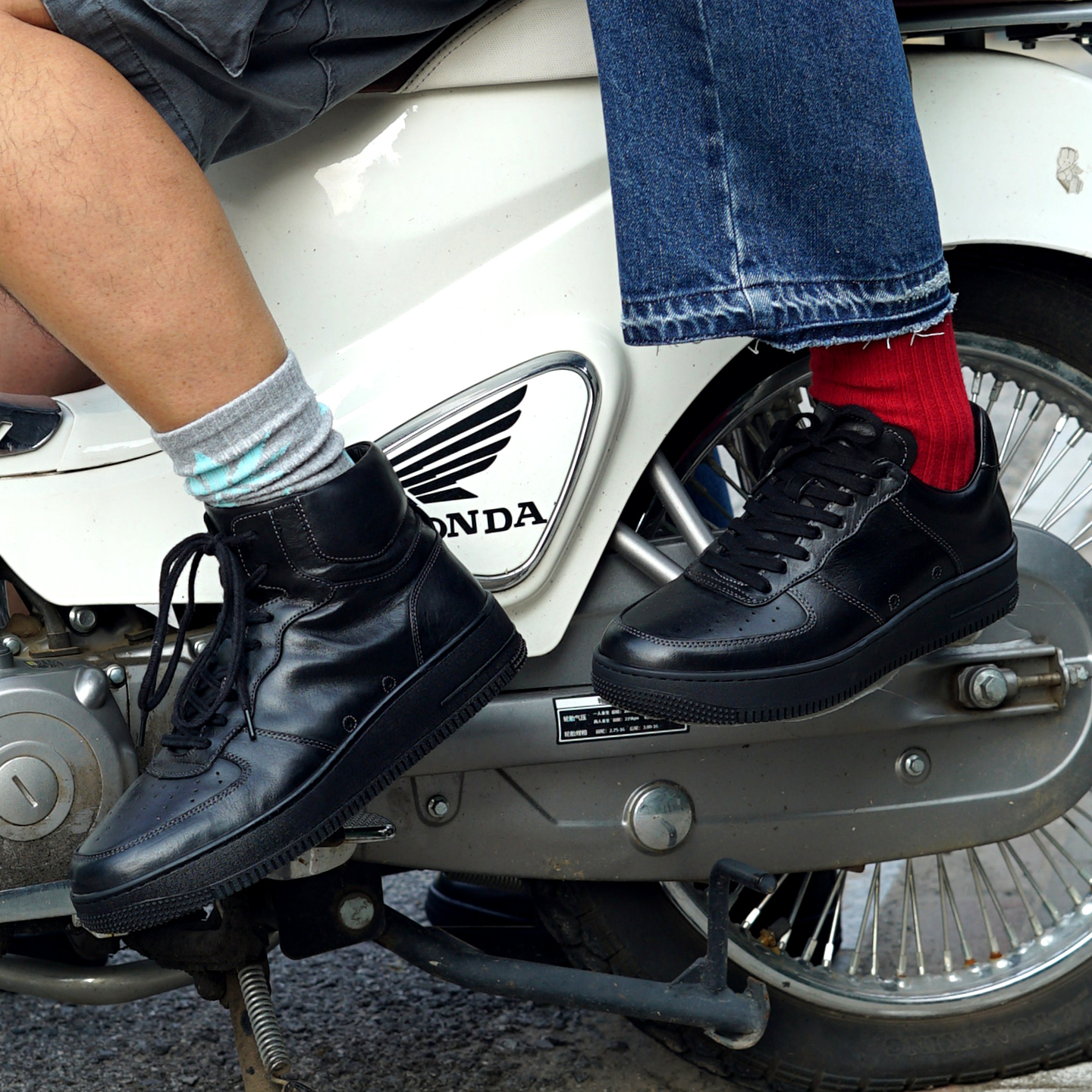 马皮高帮黑武士空军板鞋