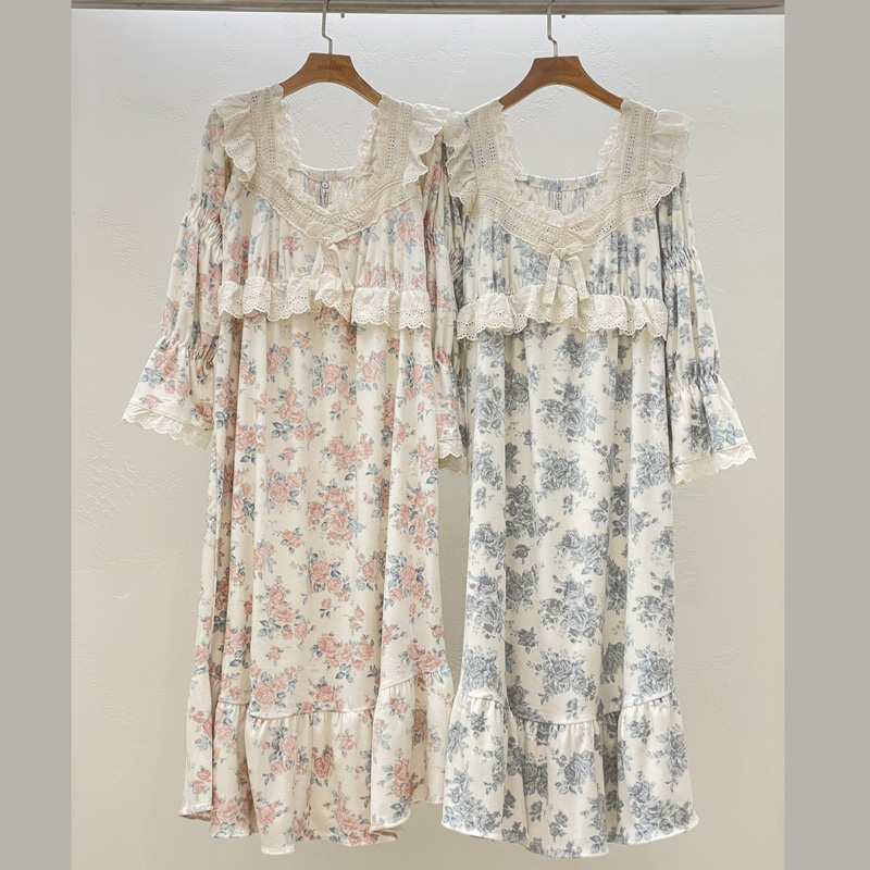 LUNALUZ韩国东大门代购睡衣冬薄绒女保暖碎花性感长袖家居长睡裙