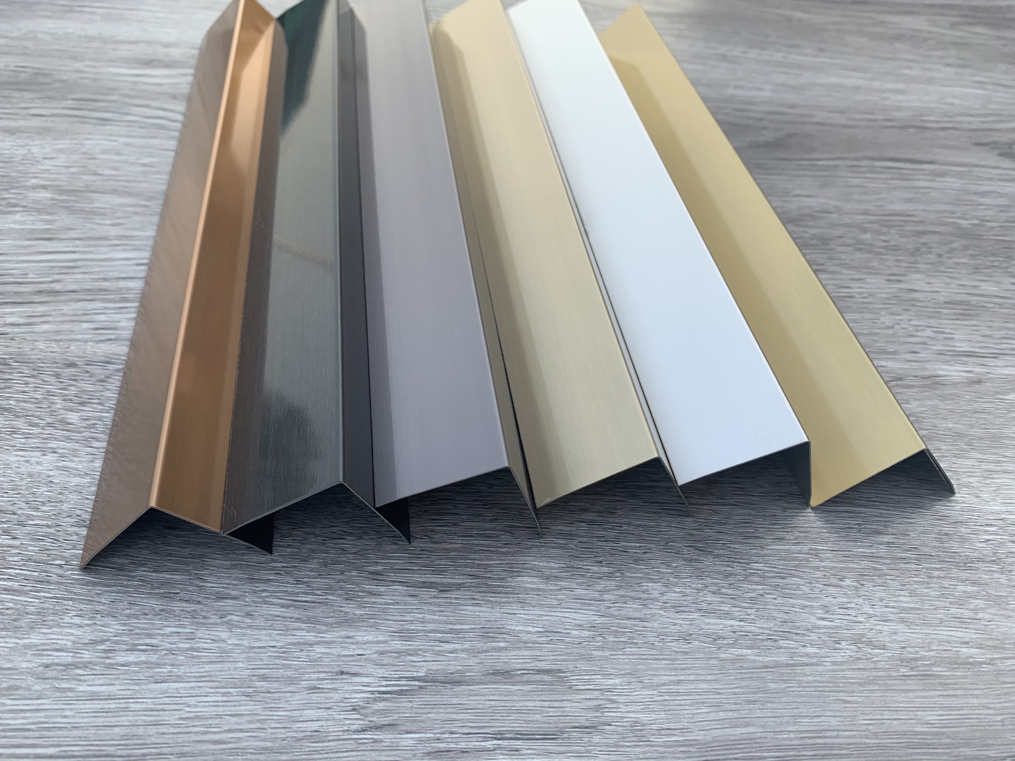 不锈钢瓷砖阳角装饰线墙直角钛金镜面包边保护防撞收口护角封边条