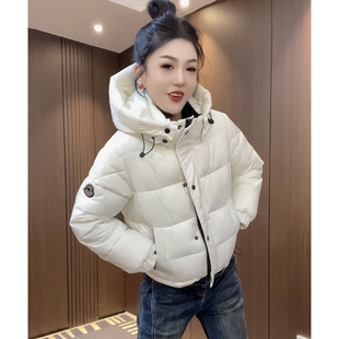 东北过冬2025冬季加厚连帽短款羽绒棉服女生保暖面包服小棉袄外套