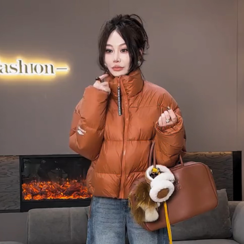 白鸭绒羽绒服女2025冬季齐腰短款肯豆小夹克显瘦百搭保暖短款外套