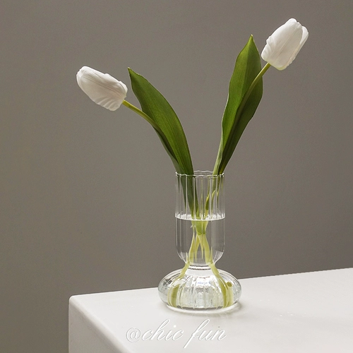 Nordic ins ins windscreen vase clorge Manragement tulip гостиная высококачественная украшения интернет-знаменитость цветочный чайный стол ниша
