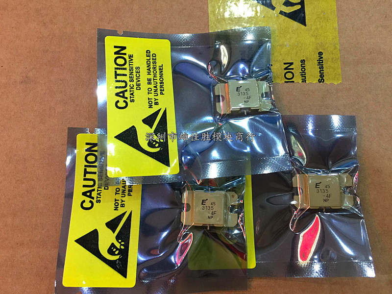 原装FLM3135-18F FLM3135-12F FLM3135-4F FLM3135-8F