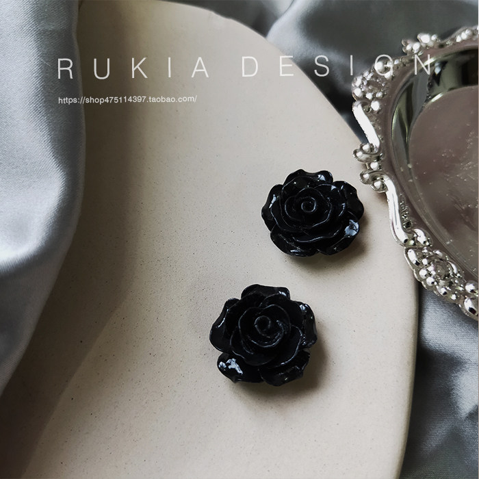 rukia黑暗系黑玫瑰耳环复古哥特宫廷风公主纯黑蔷薇花耳钉/耳夹