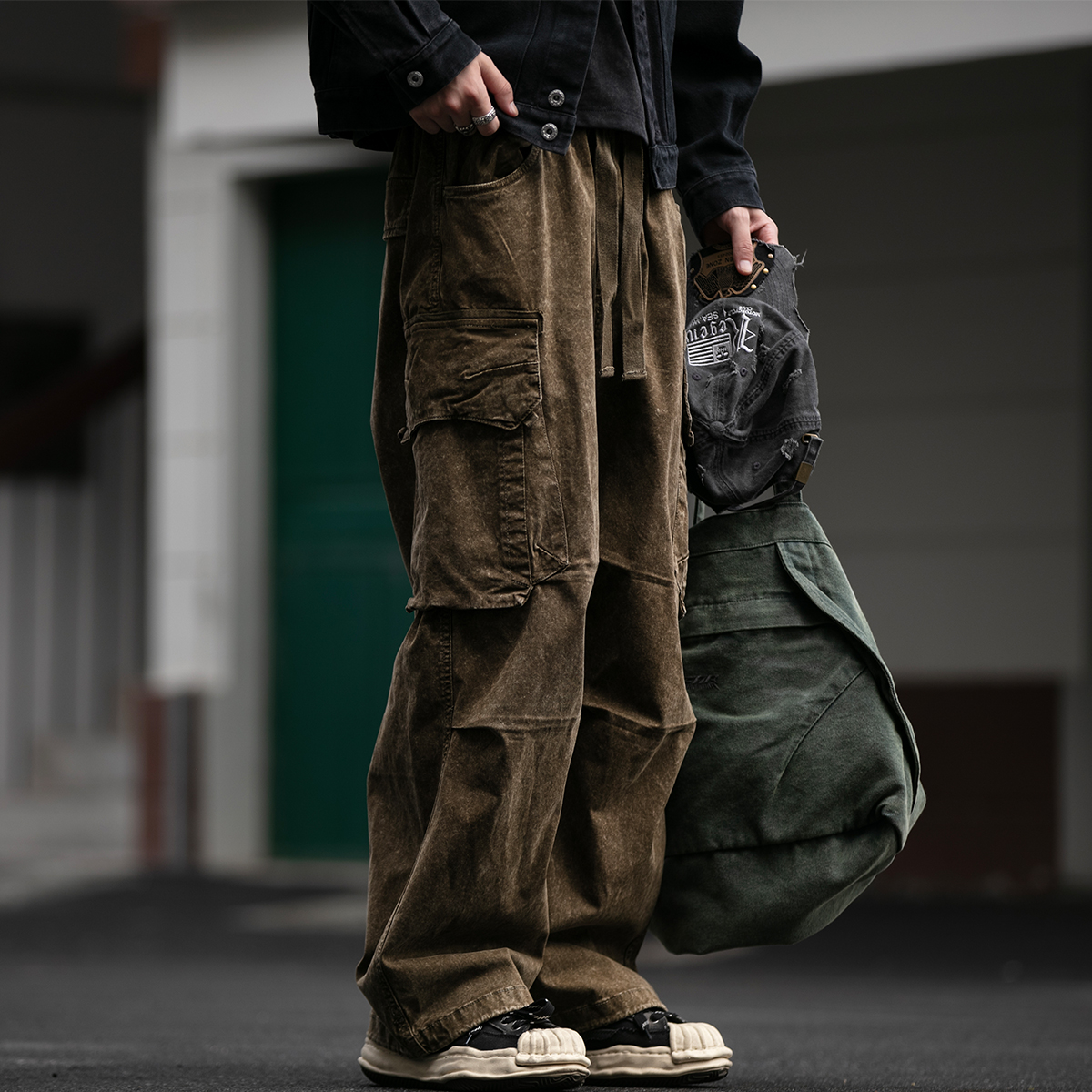 冬季新款霜染做旧水洗工艺质感工装裤男百搭宽松直筒大口袋伞兵裤