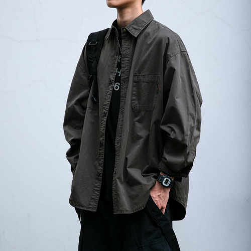 抗皱工装肌理感长袖轻薄寸衣外套