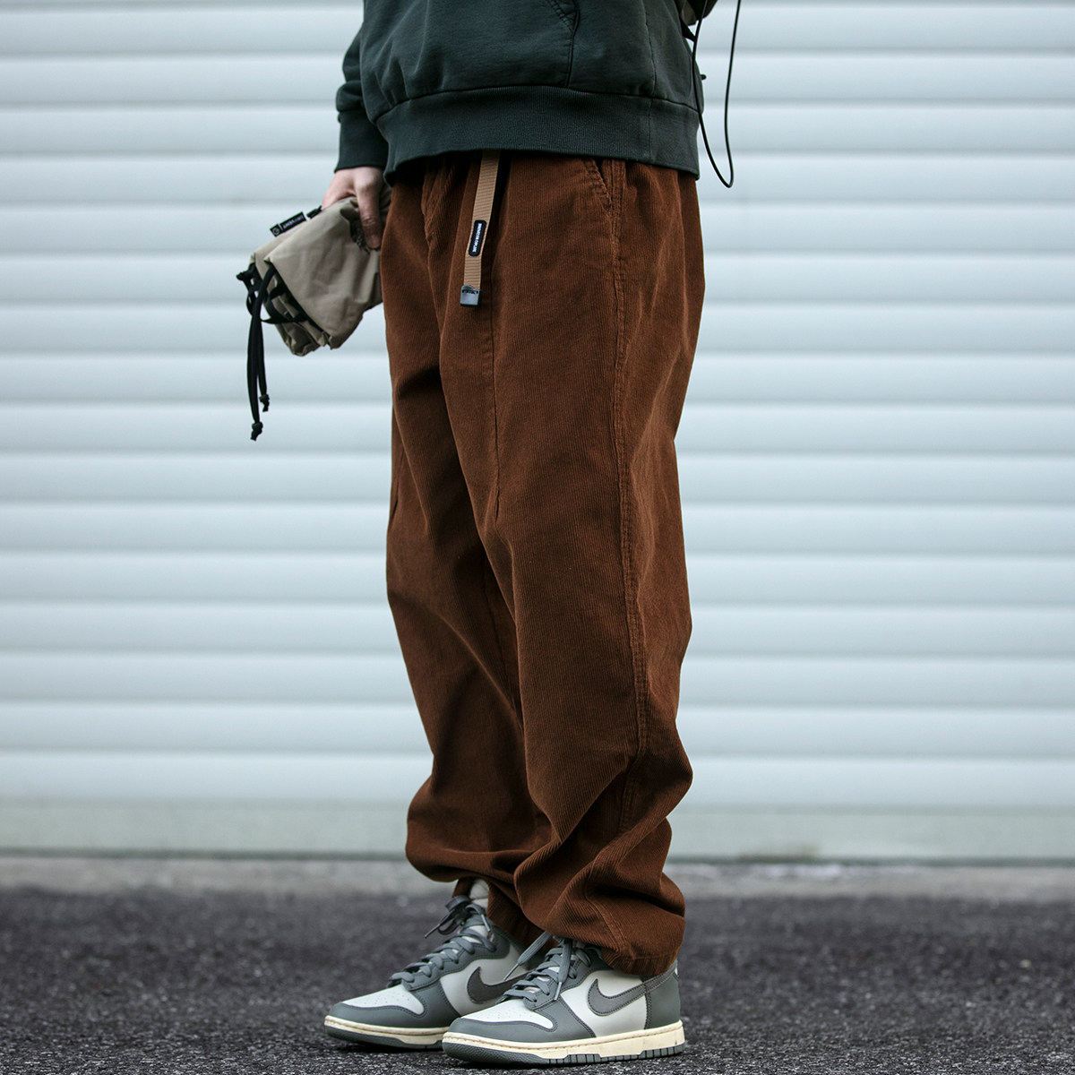 日系复古净版灯芯绒裤子男秋冬新款宽松抽绳飘带加厚工装哈伦裤潮,男装,休闲裤,淘宝优惠券,粉丝福利购,淘宝优惠卷