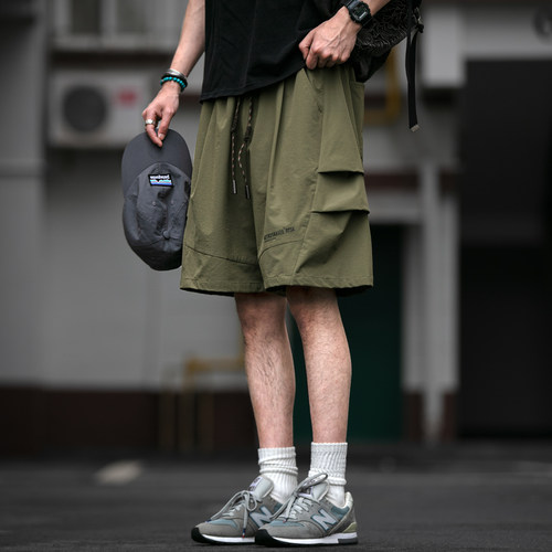 夏季轻量化速干防水鲨鱼鳍短袖男