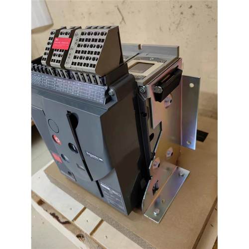 施耐德MVS16N3P固定式0