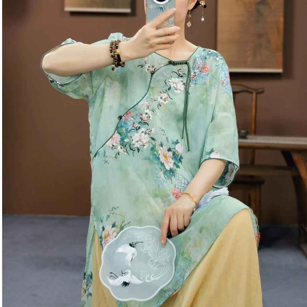 束心新中式女装新款盘扣流苏刺绣五分袖衬衫女苎麻印花中长款上衣