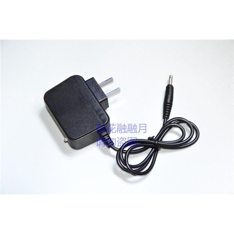 视尔亮 型号 107 781 超高亮强光锂电头灯 708 充电器