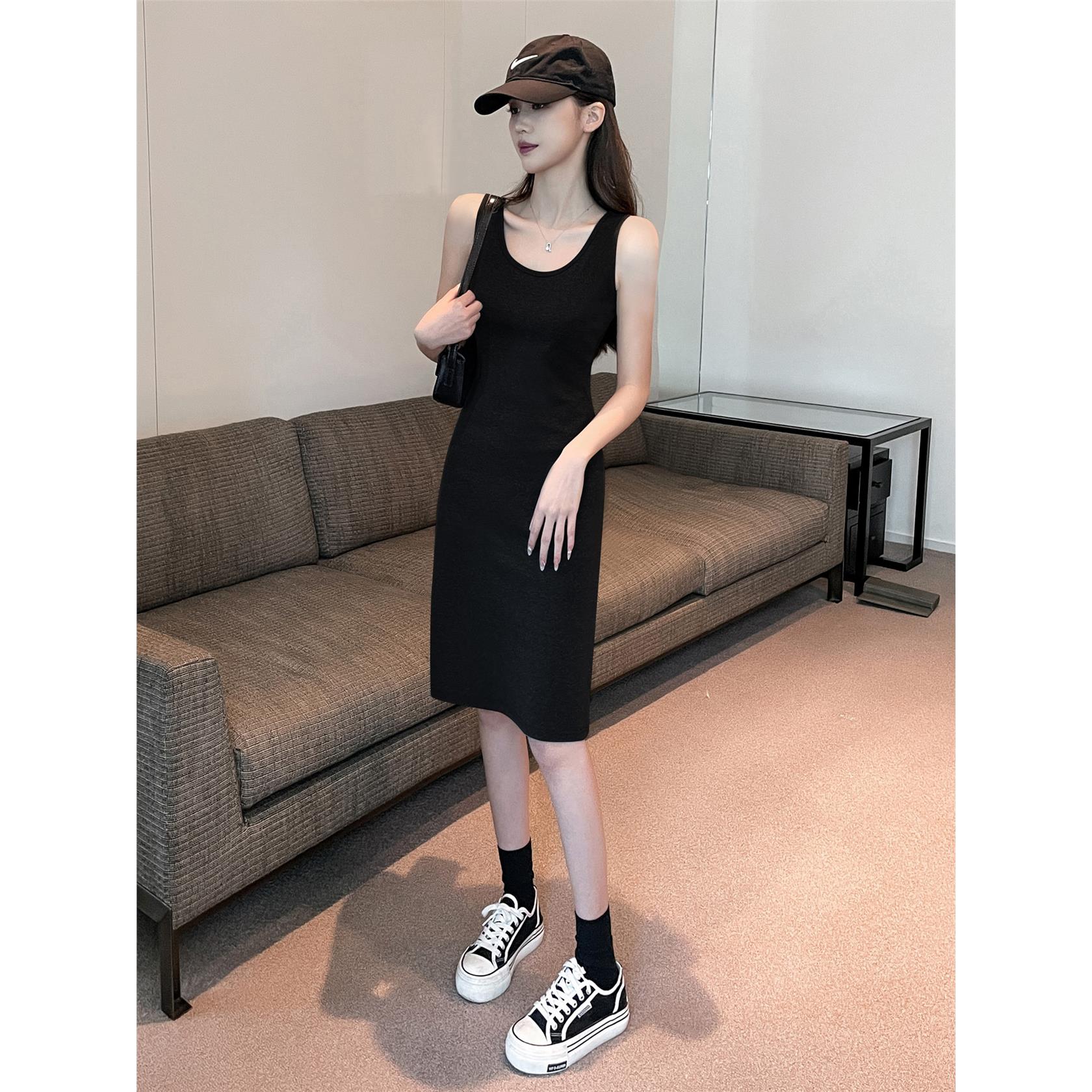 纯欲好比例夏季纯色显瘦