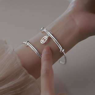 S999足银平安吊坠手镯女纯银饰年轻款素圈实心镯子轻奢小众精致