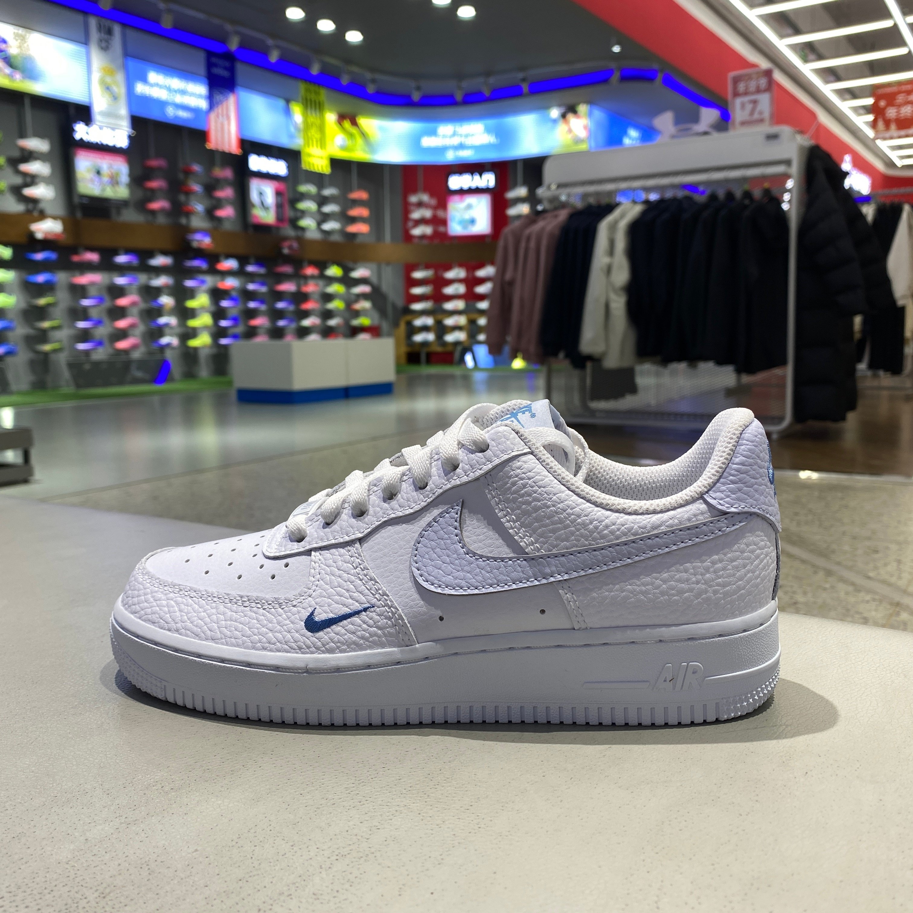 Nike耐克女鞋AF1空军一号浅蓝小白色低帮运动休闲板鞋HV2511,运动鞋new,运动休闲鞋,淘宝优惠券,粉丝福利购,淘宝优惠卷