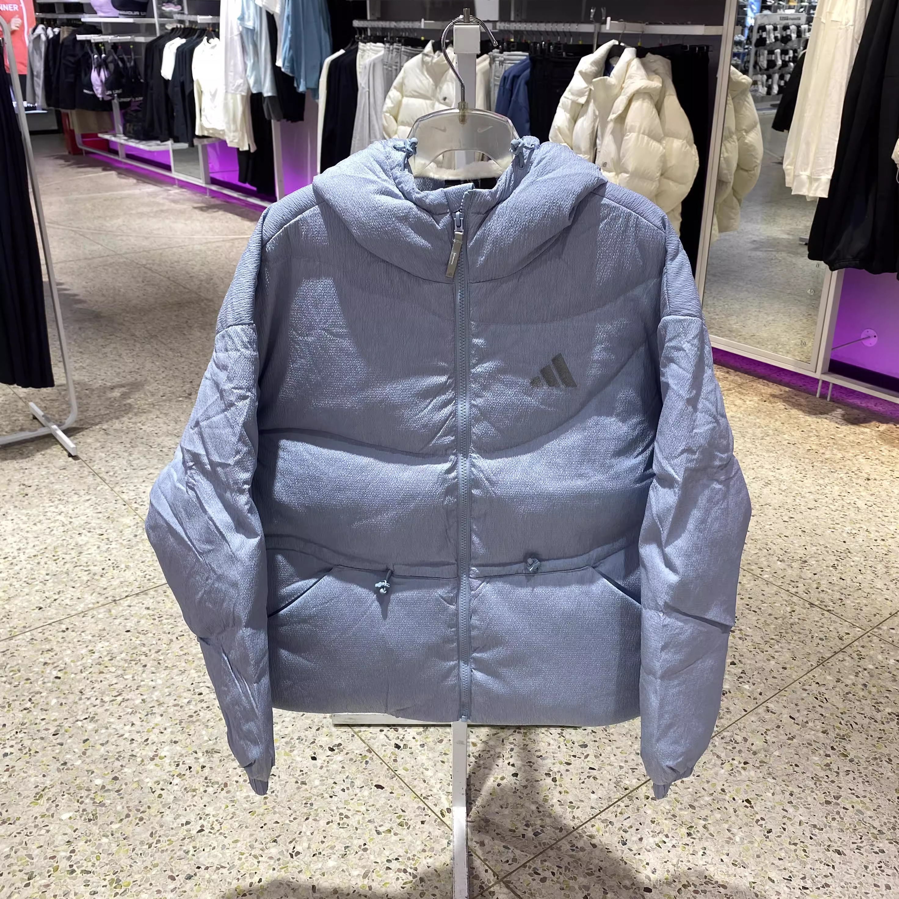 阿迪达斯户外休闲潮流羽绒服男女