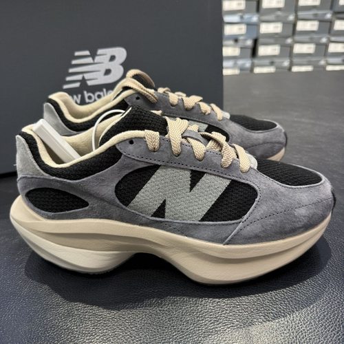 New Balance Wrpd Runer 系列 男女厚底复古运动 跑步鞋 UWRPDCST
