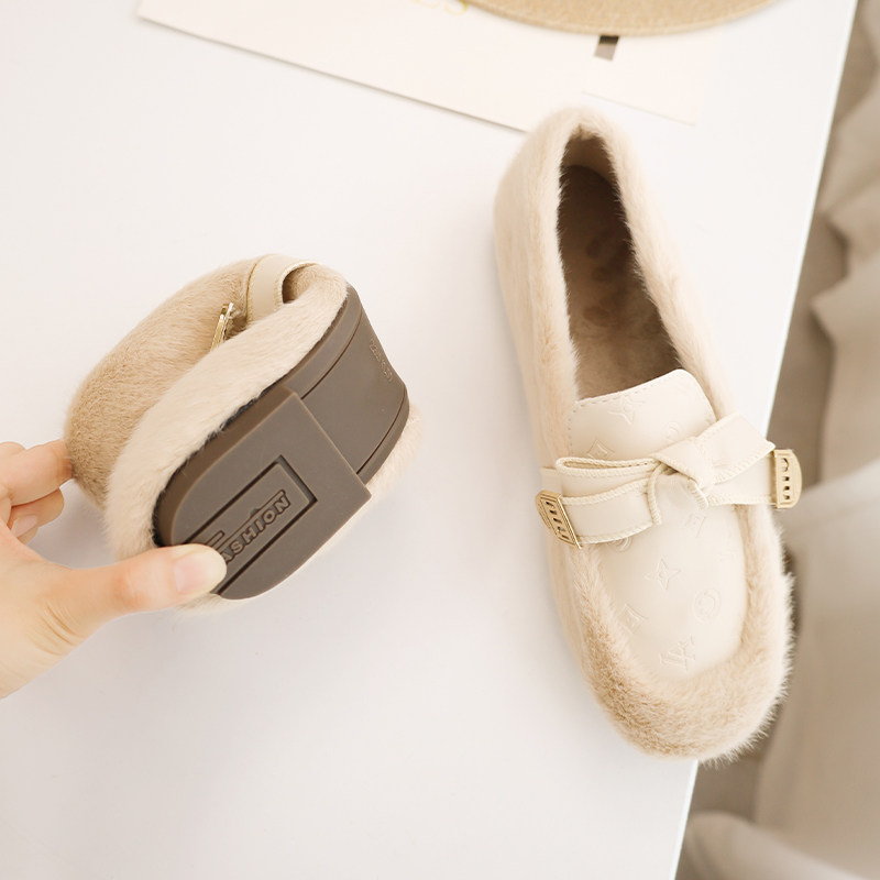 一脚蹬加绒豆豆鞋女外穿秋冬新款孕妇鞋爆款毛毛鞋羊羔毛平底棉鞋