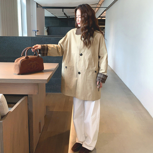 【现货】秋款宽松咖色格纹拼接短款风衣外套 MMJ8007-P155-K218图片