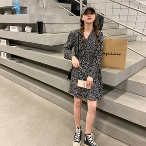 主推 秋装新款韩版黑色碎花长袖连衣裙 P90 控价138 已出货图片