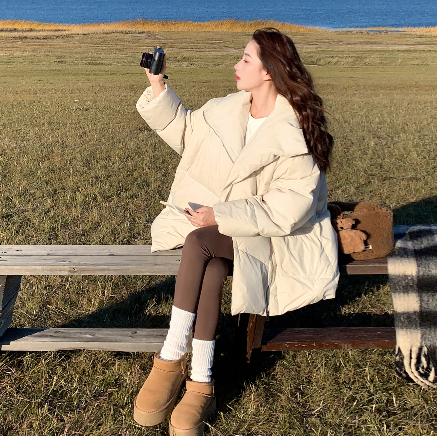 现货冬装新款大翻领加厚90绒中长款羽绒服MMJ8075-P335-K508，女装羽绒服，浙宝233