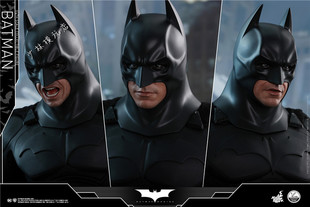 全新现货 HotToys HT 1/4 QS009 老战衣蝙蝠侠 BATMAN 布鲁斯韦恩