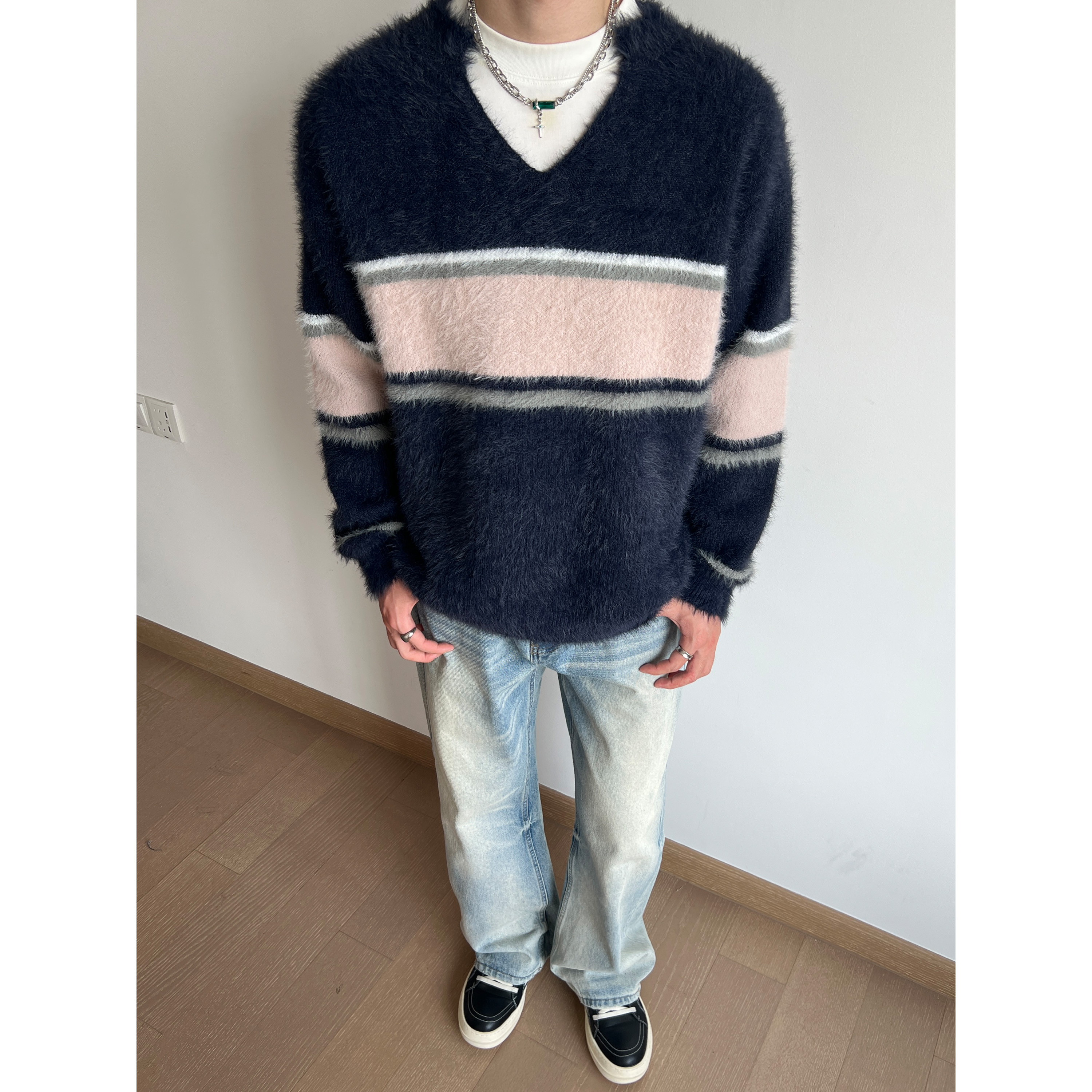 美式仿貂毛撞色V领毛衣男秋冬季