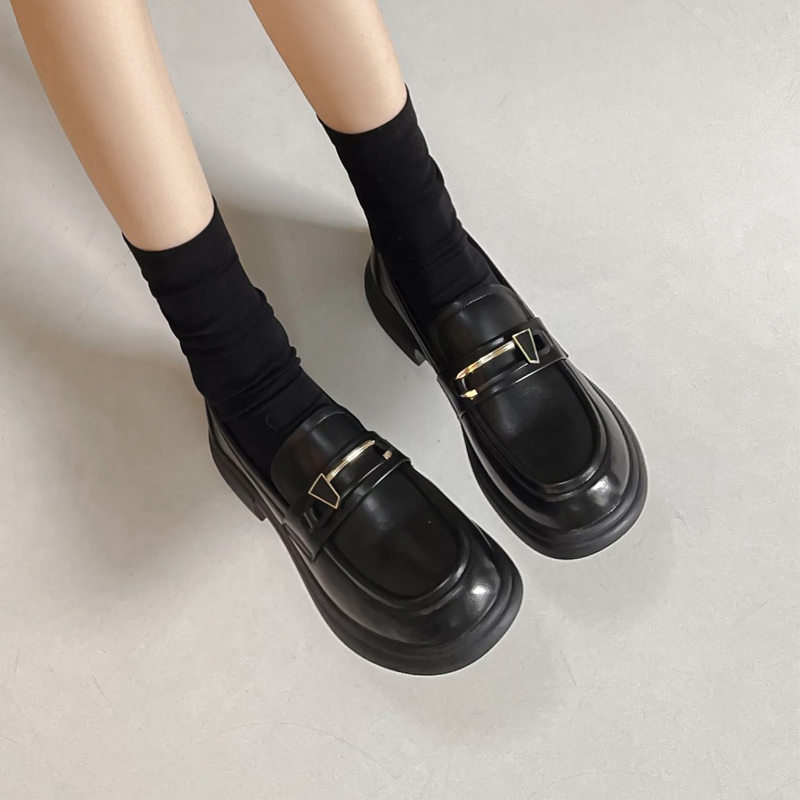 轻便舒适显脚瘦真皮平底乐福鞋