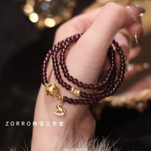ZORRO原创丨天然石榴石手链女三圈新年中国红马年转好运珠宝手串
